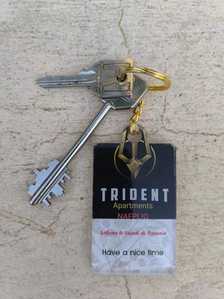 Trident Apartments นาฟปลิโอ ภายนอก รูปภาพ