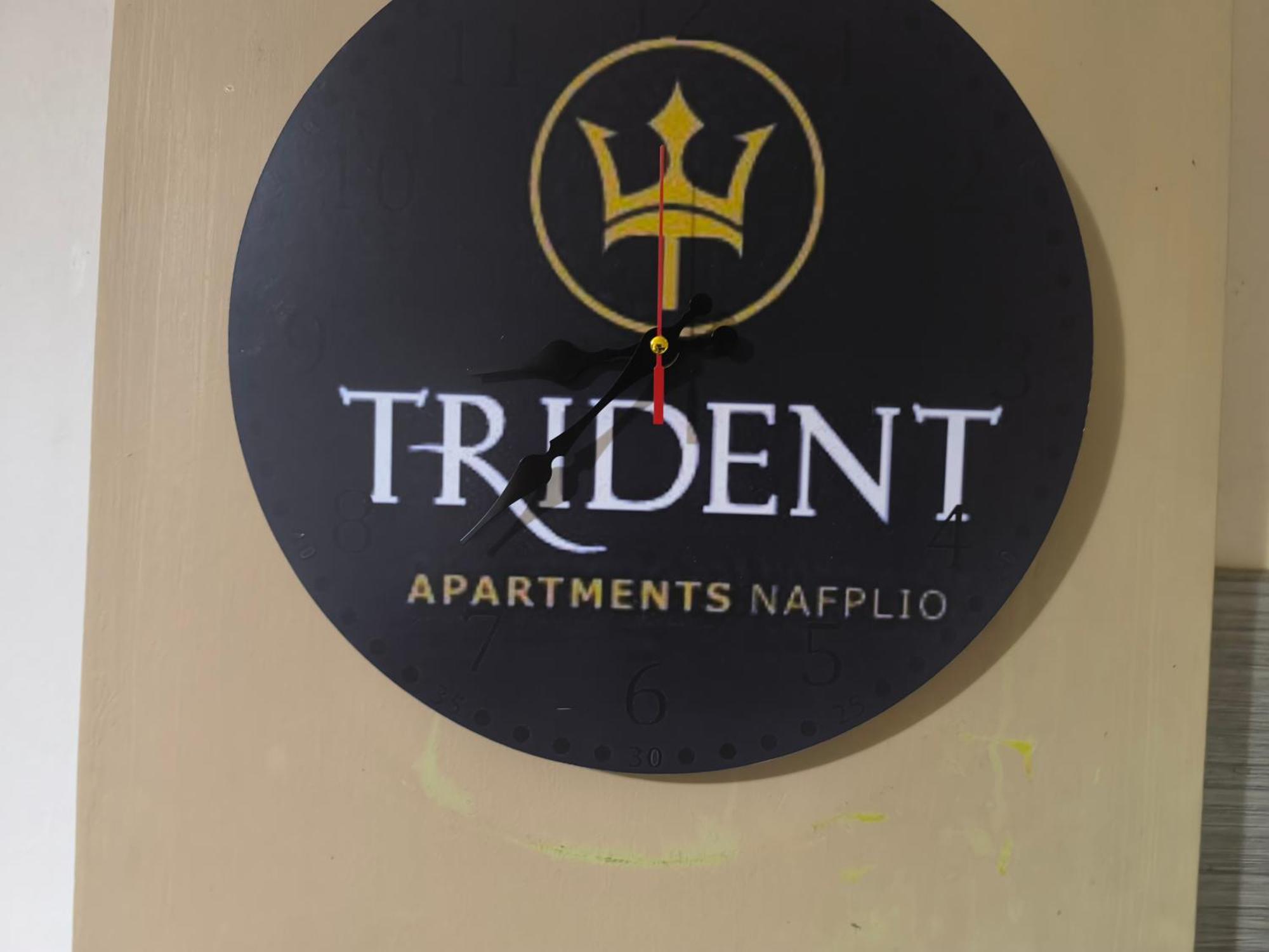 Trident Apartments นาฟปลิโอ ภายนอก รูปภาพ